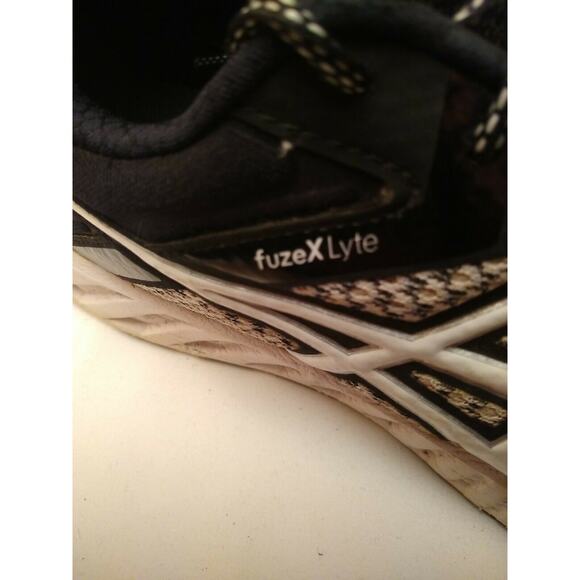 ASICS Womens Fuzex Lyte 2 T769N Running Shoe Sz 11 White And Black Cool Looking - Picture 2 of 7